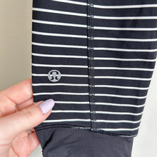 Load image into Gallery viewer, Lululemon Runday Crop First Release)Striped Running Leggings Black/White 4