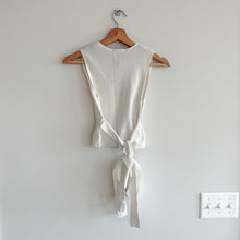 Load image into Gallery viewer, BCBGMaxAzria Ribbed V-Neck Long Sash Tie Waist Cropped Top White XS