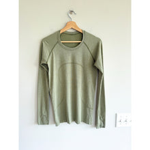 Load image into Gallery viewer, Lululemon Swiftly Tech Long Sleeve 2.0 Running Activewear Top Green 8