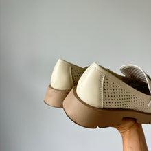 Load image into Gallery viewer, Dolce Vita Ersula Faux Leather Slip On Platform Block Log Sole Loafers Ivory 9