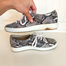 Load image into Gallery viewer, Ecco Soft 7 Nubuck Leather Snake Embellished Sneakers 9-9.5