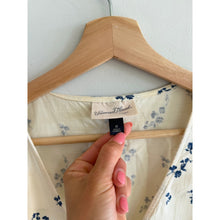 Load image into Gallery viewer, Universal Thread Button Front Floral Print Sleeveless Mini Dress Cream Blue M