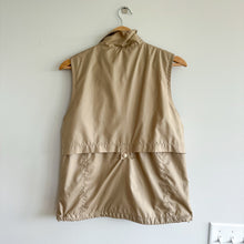 Load image into Gallery viewer, Polo Golf Ralph Lauren Oversized Logo Zip Up Vest Tan
