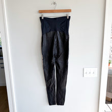 Load image into Gallery viewer, Spanx Mama Maternity Faux Leather Leggings Black L