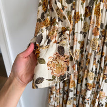 Load image into Gallery viewer, Free People Rows Of Roses V-Neck Long Sleeve Maxi Dress Cream Yellow L