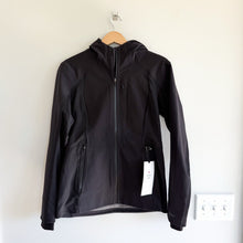 Load image into Gallery viewer, Lululemon Cross Chill RepelShell Running Activewear Jacket Black 10 NWT