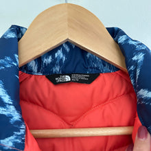 Load image into Gallery viewer, The North Face Flare Down Patterned Zip Up Mock Neck Puffer Vest Blue XS