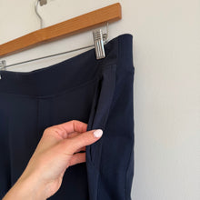 Load image into Gallery viewer, Athleta Brooklyn Length Pull On Tapered Leg Elastic Waist Ankle Pants Blue 4T
