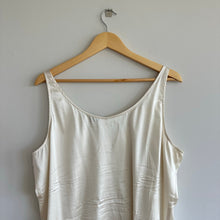 Load image into Gallery viewer, Eileen Fisher Silk Blend V-Neck Tank Top Cream XL
