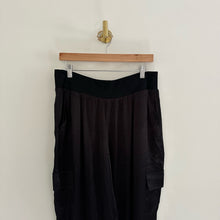 Load image into Gallery viewer, Boston Proper Charmeuse Cargo Satin Set Black L