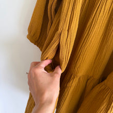 Load image into Gallery viewer, Madewell Lightspun Colette V-Neck Tiered Balloon Sleeve Dress Antique Gold 6