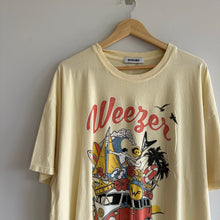 Load image into Gallery viewer, DAYDREAMER Weezer Graphic Short Sleeve T-Shirt Yellow OS