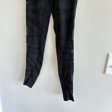 Load image into Gallery viewer, Lululemon Wunder Under Pant (Hi-Rise) *Tech Mesh 28 4