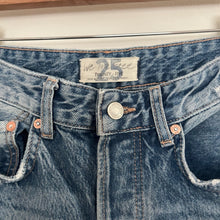 Load image into Gallery viewer, We The Free Good Times Relaxed Distressed Cropped Jeans Blue 25