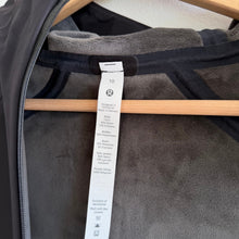Load image into Gallery viewer, Lululemon Cross Chill RepelShell Running Activewear Jacket Black 10 NWT