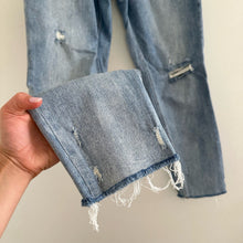 Load image into Gallery viewer, Kut From The Kloth High Rise Distressed Button Fly Jeans Blue 0