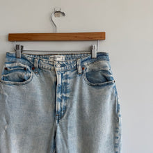 Load image into Gallery viewer, Abercrombie & Fitch Curve Love The Skinny High Rise Acid Wash Jeans Blue 30