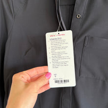 Load image into Gallery viewer, Lululemon Urbanite Collared Button Up Shirt Black 6 NWT