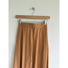 Load image into Gallery viewer, Three Bird Nest Ribbed High Rise Wide Leg Pants Khaki Brown M