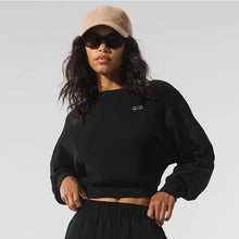 Load image into Gallery viewer, Alo Yoga Cropped Accolade Crewneck Long Sleeve Sweatshirt Black M NWT
