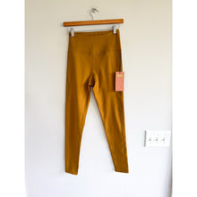 Load image into Gallery viewer, Girlfriend Collective Compressive High Rise 7/8 Activewear Leggings Brown S NWT