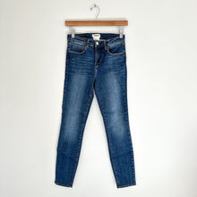 Load image into Gallery viewer, L'Agence Margot Skinny High Rise Jeans in Light Vintage 25