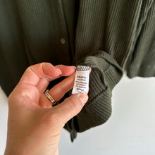 Load image into Gallery viewer, Michael Stars Ribbed Knit Button Front V-Neck Long Sleeve Cardigan Green S