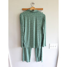 Load image into Gallery viewer, Hanna Andersson Bunny Print Long Sleeve HannaSoft Pajama Set Green XXS