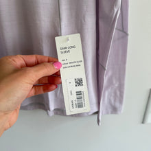 Load image into Gallery viewer, Lululemon Gami Long Sleeve Lab Activewear Top Smooth Silver 8 NWT