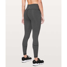Load image into Gallery viewer, Lululemon Wunder Under High-Rise Tight *Luxtreme 28" Leggings Black/White 6