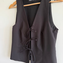Load image into Gallery viewer, Zara Open Tie-Front V-Neck Sleeveless Vest Black L
