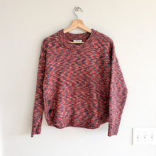 Load image into Gallery viewer, Madewell Space Dye Side Button Crew Neck Pullover Sweater Space Dye Sangria S