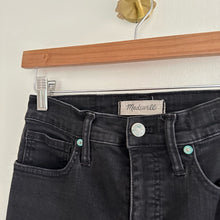 Load image into Gallery viewer, Madewell 9" High-Rise Denim Dark Wash Skinny Jeans in Lunar Wash 25
