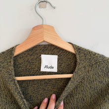 Load image into Gallery viewer, Allude Wool-Cashmere Blend Crew Neck Long Sleeve Knit Pullover Sweater Green