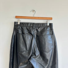 Load image into Gallery viewer, Abercrombie & Fitch Faux Leather The 90s Relaxed Jean Ultra High Rise Pants 30