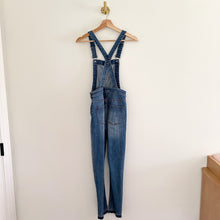 Load image into Gallery viewer, Madewell Skinny Overalls in Kemp Wash Blue XXS