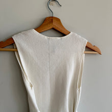 Load image into Gallery viewer, BCBGMaxAzria Ribbed V-Neck Long Sash Tie Waist Cropped Top White XS