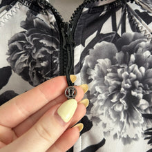 Load image into Gallery viewer, Lululemon Nice Asana Yoga Zip Up Mock Neck Activewear Jacket Black White 4