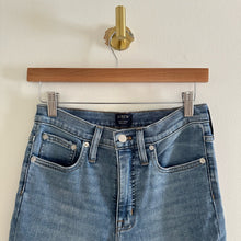 Load image into Gallery viewer, J. Crew High Rise Skinny Jeans Blue 26