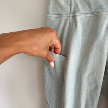 Load image into Gallery viewer, Lululemon Fast and Free Short 10" City Grit White Blue Fog 4