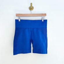 Load image into Gallery viewer, SET Sculptflex Pull On Lightweight High Rise Activewear Shorts Blue XL