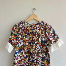 Load image into Gallery viewer, Ann Taylor Floral Eyelet Cuff Shift Dress S