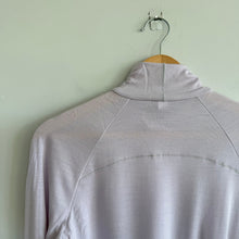 Load image into Gallery viewer, Lululemon Gami Long Sleeve Lab Activewear Top Smooth Silver 8 NWT