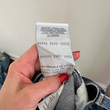 Load image into Gallery viewer, Levi's 501 Floral Patchwork Bell Bottom Flare Denim Jeans Dark Wash