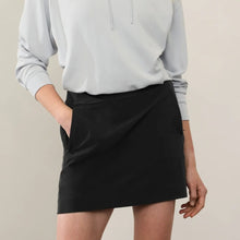 Load image into Gallery viewer, Athleta Brooklyn 16" Mid Rise Skort Black 10