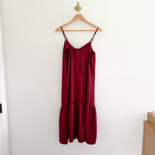 Load image into Gallery viewer, The Nines by Hatch Sleeveless Tiered Slip Maternity Dress Red XS