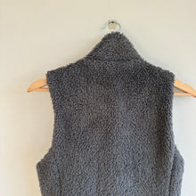 Load image into Gallery viewer, Patagonia Los Gatos Fleece Zip Up Mock Neck Vest Gray S