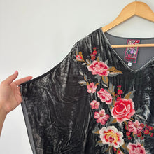 Load image into Gallery viewer, Johnny Was Embroidered Velvet V-Neck Poncho M