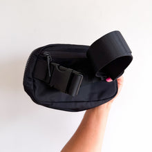 Load image into Gallery viewer, Lululemon Everywhere Belt Bag Crinkle Nylon 1L Black One Size