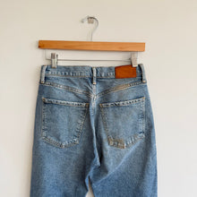 Load image into Gallery viewer, Citizens Of Humanity Jolene High Rise Button-Fly Cropped Straight Jeans Blue 26